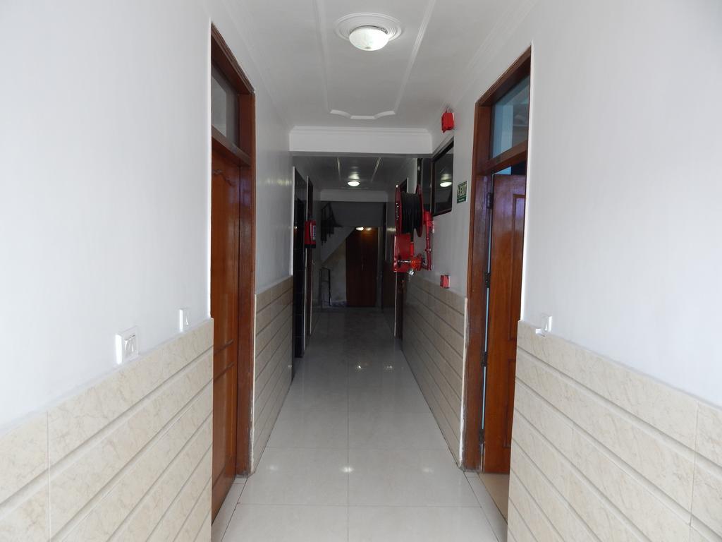 Airport Hotel Paradise International Nueva Delhi Exterior foto