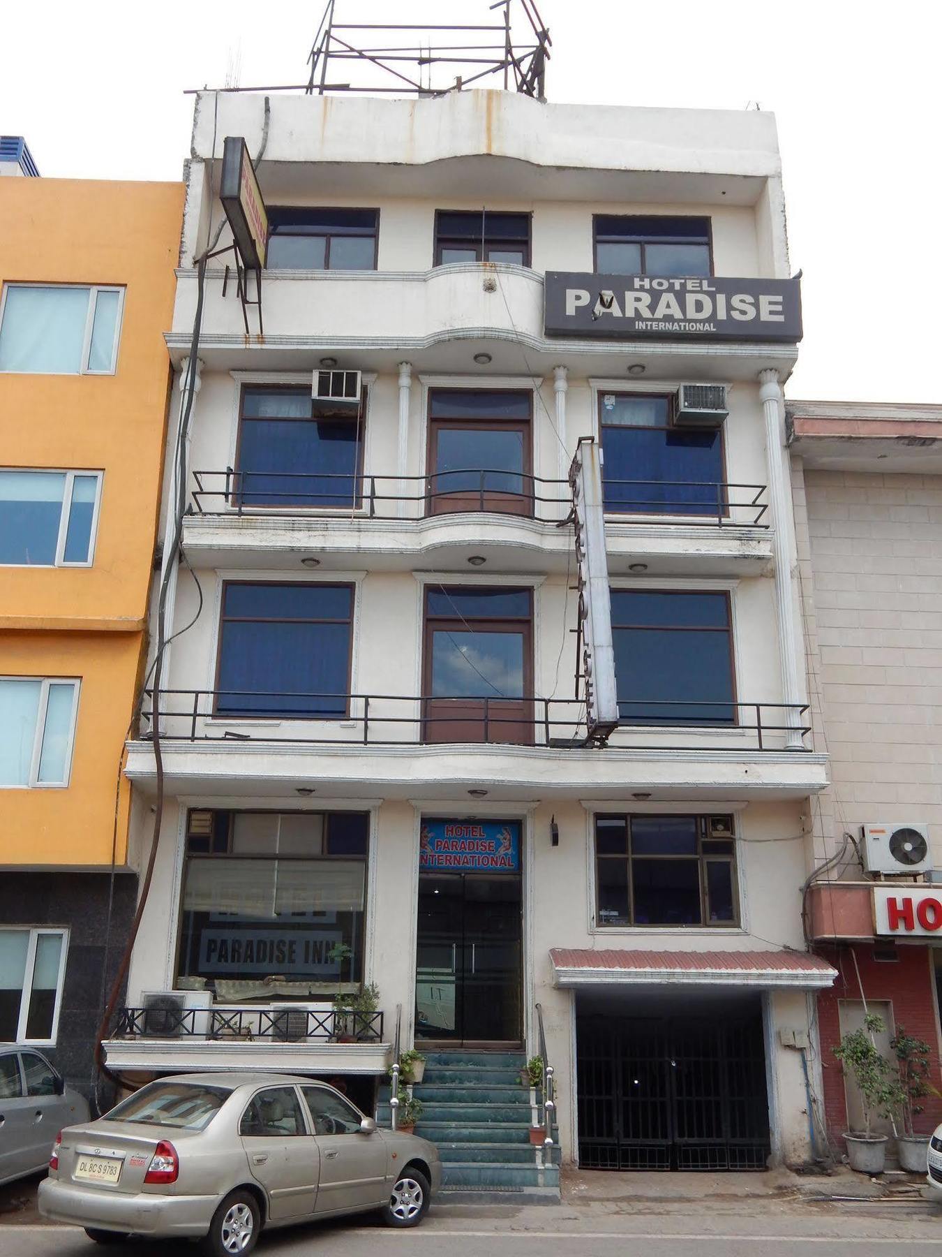 Airport Hotel Paradise International Nueva Delhi Exterior foto